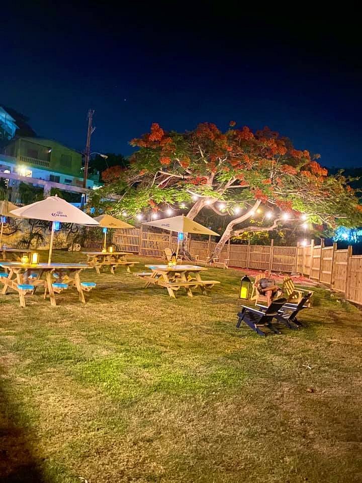 Cocoloba Beach Bar Crash Boat Beach Outdoor Seating View
