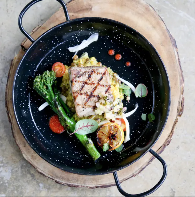 Eclipse Restaurant Crash Boat Beach Fish Dish