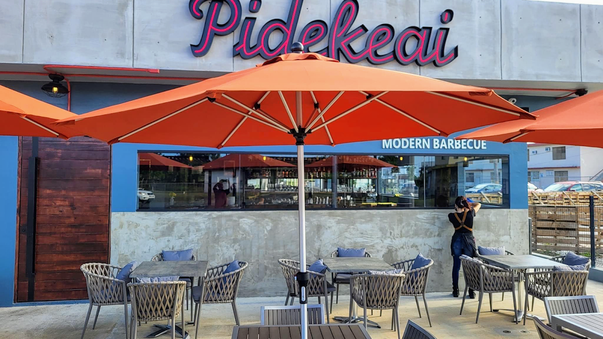 Pidekeai Crash Boat Beach Restaurant Outside Dining Area